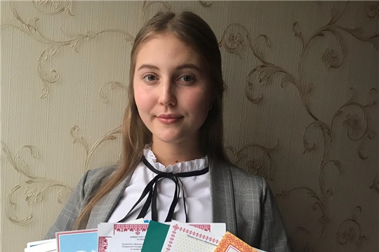Столичная школьница - победитель конкурсного отбора Образовательного центра «Сириус»