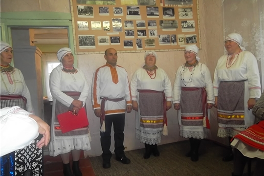 «Женщина – жена, мать, хранительница семейного очага и великая труженица» - час отдыха, посвященный Международному дню сельских женщин, прошел в Астакасинской сельской библиотеке