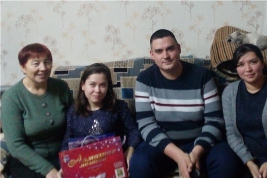 Акция «Возьмёмся за руки друзья, чтоб не пропасть по одиночке» прошла в Шоршелском сельском поселении
