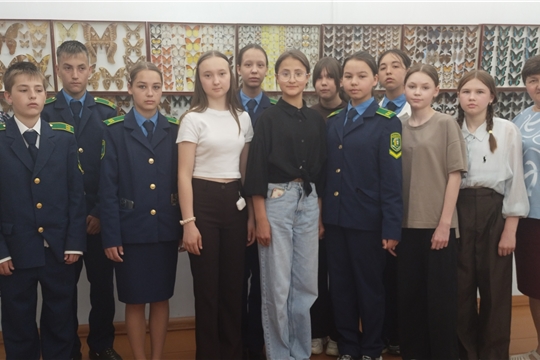 Учащиеся Чувашско-Сорминской школы посетили Аликовский литературно-краеведческий музей