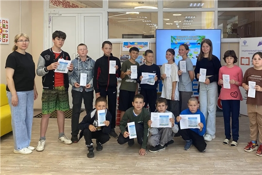Познавательно - игровой час "Чтобы не было беды, будь осторожен у воды". 
