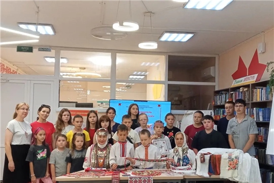 Творческая лаборатория "Добрых рук мастерство".