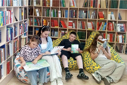 Игровая программа «Читай, развивайся, развлекайся». 