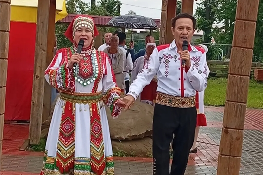 Августовское многоцветье "Три Спаса в сердце чувашской земли".