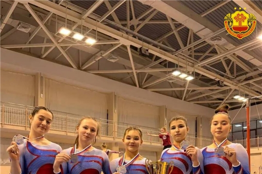 Сборная Чувашии заняла второе место на чемпионате Приволжского федерального округа по спортивной гимнастике