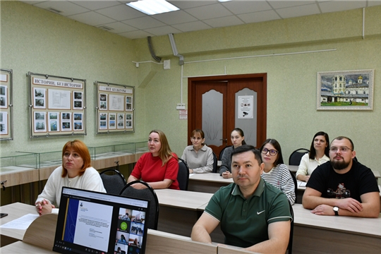 Сотрудники госархива присоединились к заседанию Сообщества бережливых архивистов