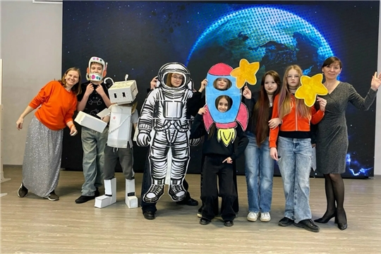 КОСМИЧЕСКАЯ ДИСКОТЕКА