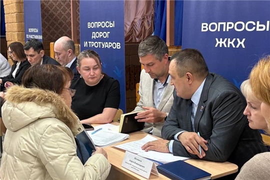 В Новых Лапсарах состоялся очередной «Выездной прием граждан»