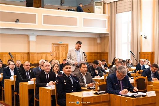 Устранение последствий обильного апрельского снегопада в Чебоксарах
