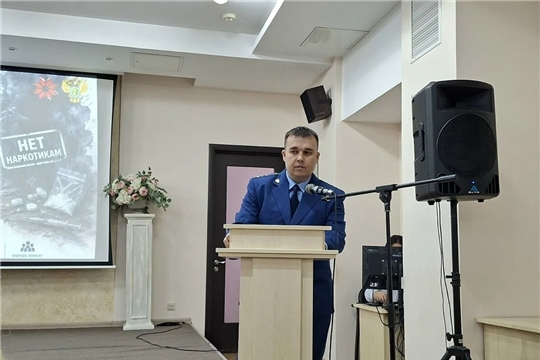 Студенты ЧПК стали участниками правового часа в Национальной библиотеке Чувашии
