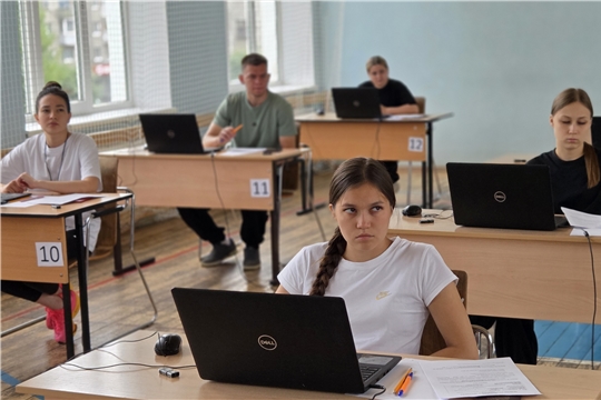 В колледже продолжаются демонстрационные экзамены у выпускников