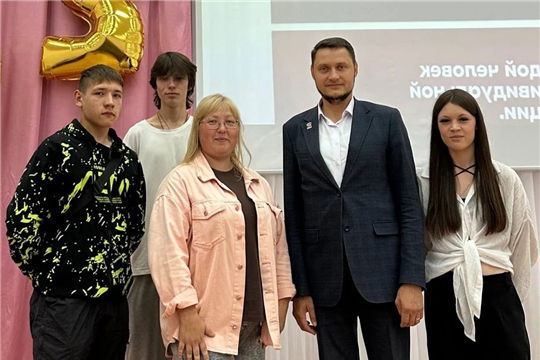 Студенты ЧПК приняли участие в открытом диалоге с Правительством Чувашской Республики