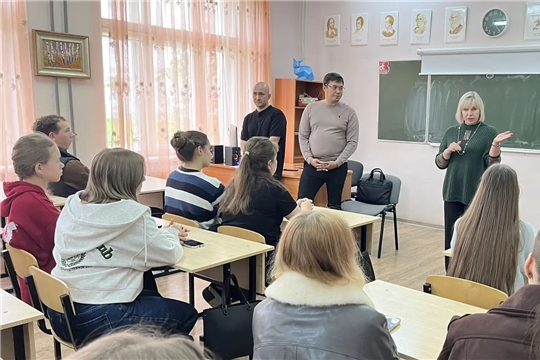 В ЧПК прошла встреча студентов с представителями РСО, посвящённая работе в осенних детских лагерях