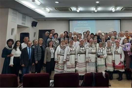 Чăваш Республикин вĕренÿ институчĕн меслетпе вĕренÿ кăларăмĕсен пайĕн, «Халăх шкулĕ – Народная школа» журнал тĕп редакторĕн Олег Прокопьевăн кĕнекин уявĕ иртрĕ