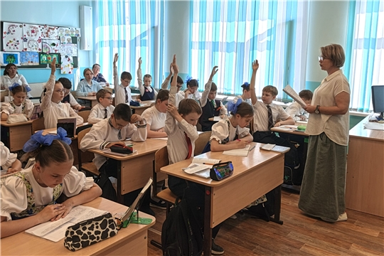 Педагогический десант в действии: как учителя начальных классов осваивают новые горизонты образования в ЧРИО
