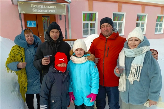 Отраслевой Женсовет Центральной библиотеки Мариинско-Посадского округа присоединился к народным гуляниям 