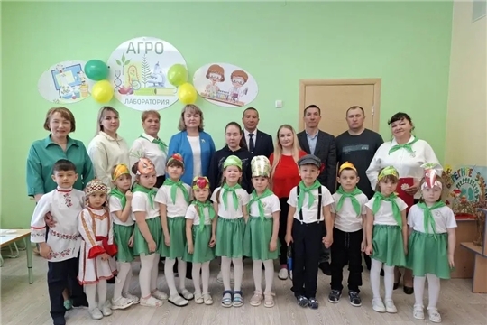 От семечка к характеру: открытие агролаборатории в детском саду "Аистенок" в Ибресинском округе