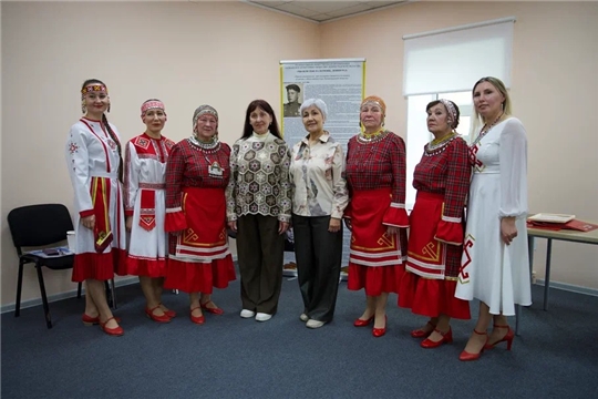 В конференц-зале Дома Дружбы Ленинградской области прошло мероприятие в рамках Года единства народов России, посвященное к Дню Чувашского языка  