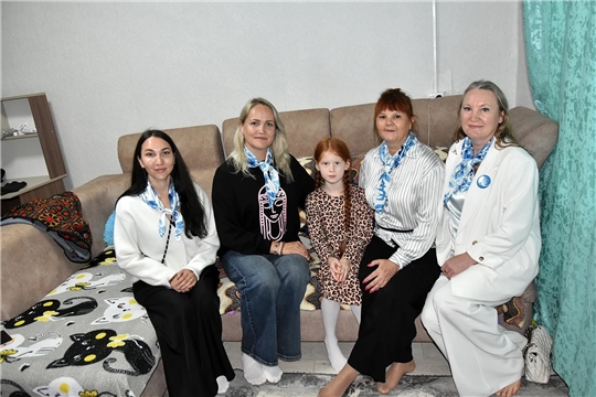 «Вместе к новым знаниям: в Ибресинском округе помогли собрать в школу ребят, которым особенно нужна поддержка»