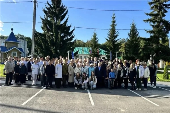  В поселке Кугеси зажгли «Свечу памяти» в честь военных медиков
