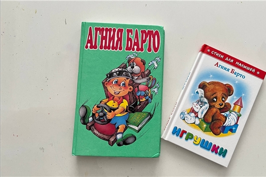 День знакомства с книгами писателя «Для Вас книжные сердца» (Поваркасинская с/б)