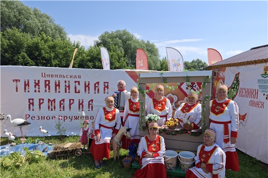 Игорварская сельская библиотека на Тихвинской ярмарке