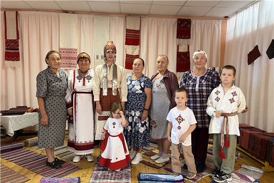 Час искусства «Бабушкин сундук» (Медикасинская с/б)
