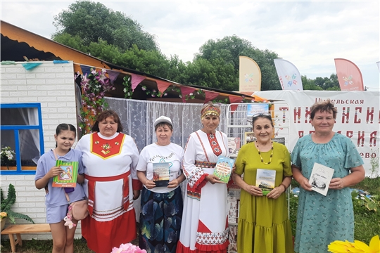 Творческая встреча с Ниной Пӑрчӑкан, чувашской поэтессой (Мунсютская с\б)