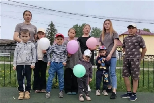 Семейные радости и веселье: "Семья – сокровище души"