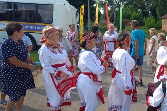 «С песней в гости к Вам!».
