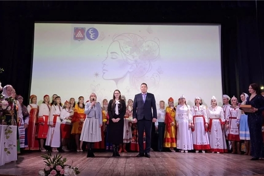 В Ядринском районном доме культуры прошел яркий фестиваль-конкурс женсоветов предприятий и организаций «Лучшие женщины округа»