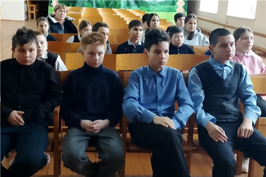 ,в Кукшумском СДК посмотрели документальный фильм «Чернобыль. Как это было»