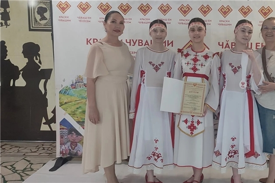 Новые достижения народного детского хореографического ансамбля «Дюймовочка»