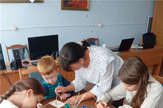 В Асламасском СДК провели мастер-класс по традиционной росписи!