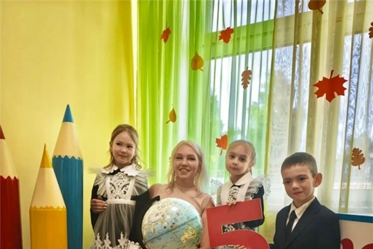 Маленькие школьники с большим сердцем: трогательная встреча в День знаний
