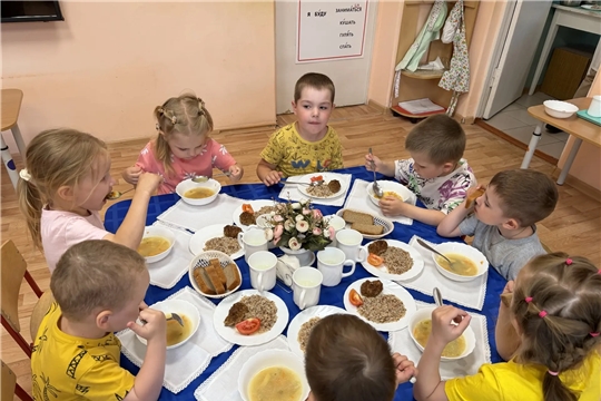 Красивая сервировка повышает аппетит 