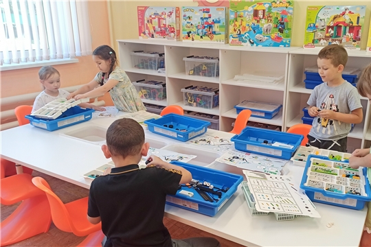 Итоговое занятие по дополнительной образовательной услуге "Лего-конструирование"
