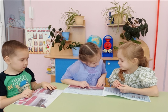 Осторожно! Сход снега и падение сосулек с крыши зданий