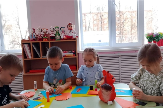 Обрывная аппликация в творчестве дете