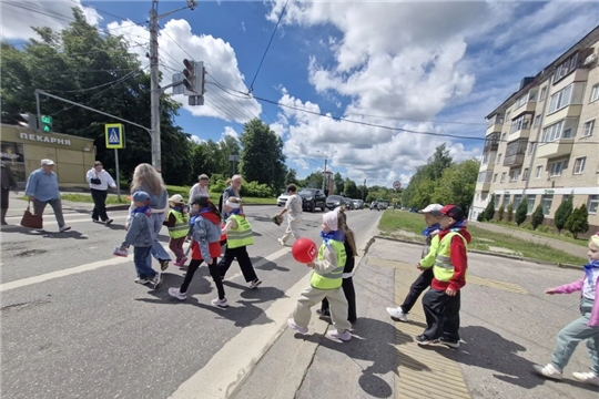 Самое время сформировать у детей навык безопасного поведения на дороге