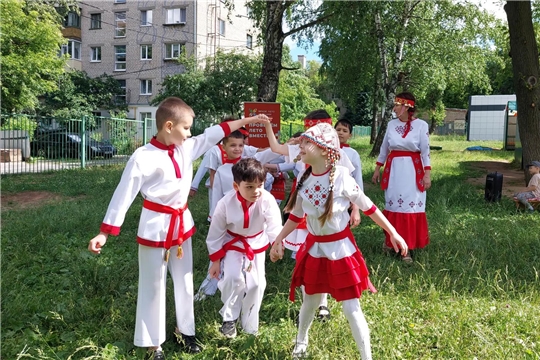Городской проект «Творческое лето» дарит дошколятам море радостных впечатлений!