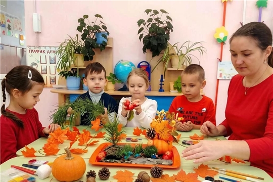 «Мамины руки и тепло Женского движения: осенняя сказка для наших детей»