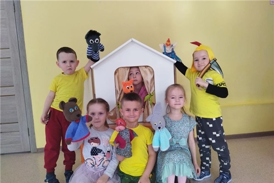 Волшебный мир театра: "Заюшкина избушка"
