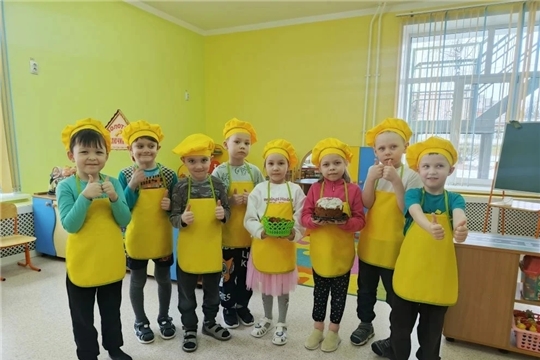 Дошкольники знакомятся с праздником Светлой Пасхи