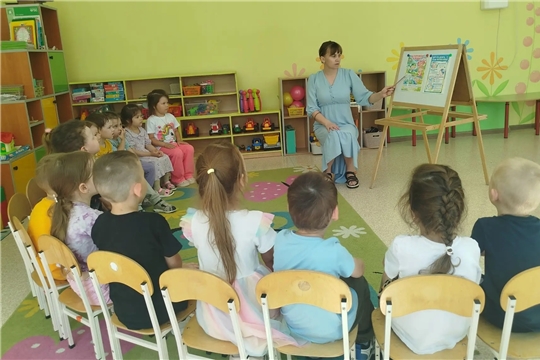 Профилактические беседы с детьми на тему "Осторожно, клещи"