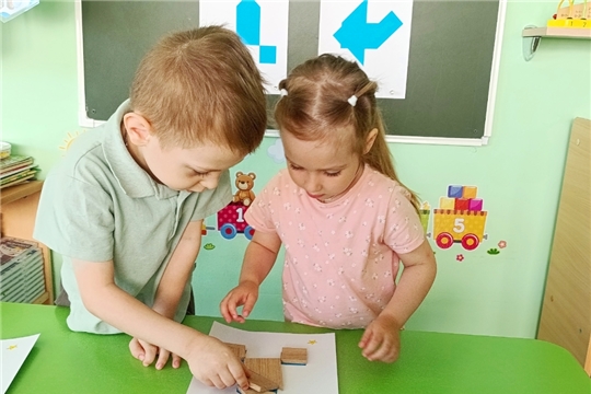 Конструирование. Мир головоломок.  Знакомство с игровым набором Слагалица