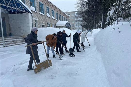 В борьбе со снегопадом! 