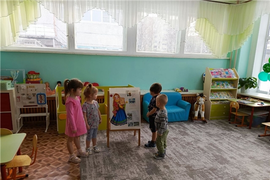 Про "Масленницу" детям  группы "Любознайки"
