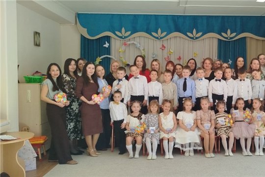 В группе  "Эрудиты" состоялся утренник с необычным названием "Волшебная шляпа"