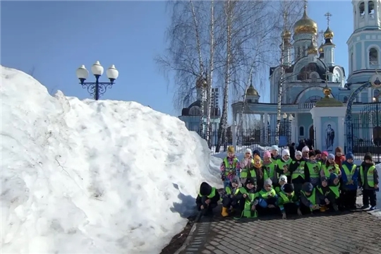 "По родному краю с рюкзаком шагаю"